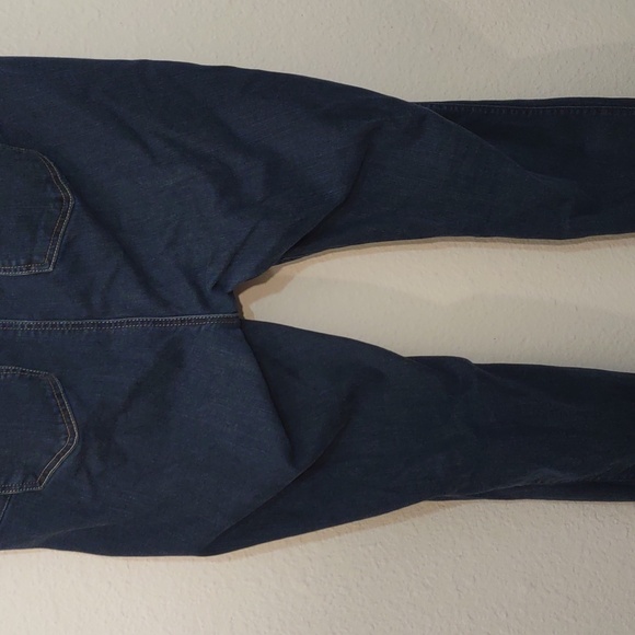 SLIGHTLY USED TORRID PREMIUM BOMBSHELL SKINNY BLUE JEANS SIZE 20R - Picture 10 of 11